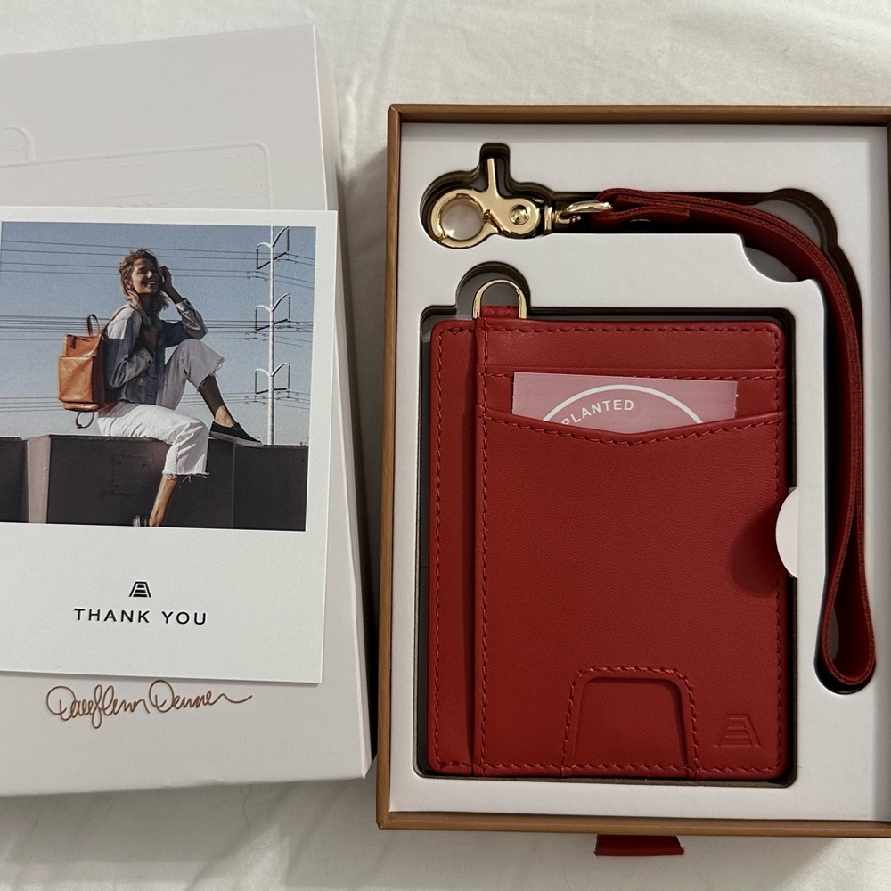 Andar x Darryl Ann Denner - The Denner Wallet in Holly (red) NWT